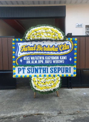 Papan Bunga Duka di Giritirto